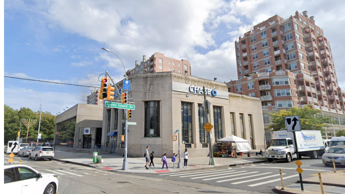 Dmitri Shvetsov - Brighton Beach/Coney Island Av, Brooklyn, NY 11235, USA