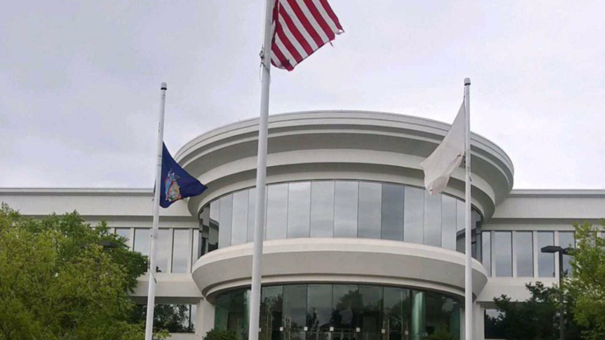 National Traffic Safety Institute - 2351 Hylan Blvd, Staten Island, NY 10306, USA