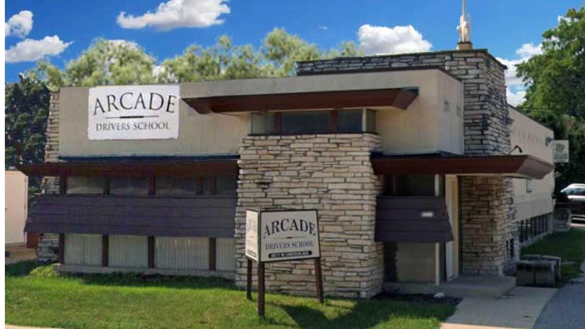 Arcade Drivers School - 8511 W Lincoln Ave, West Allis, WI 53227, USA