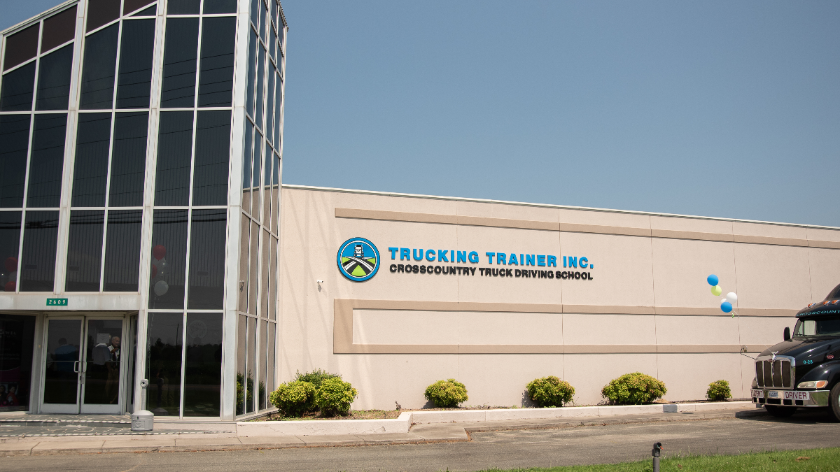 Cross Country Truck Driving School - 2609 Tucker St, Burlington, NC 27215, USA