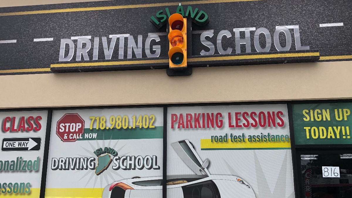 Island Driving School - 816 Forest Ave, Staten Island, NY 10310, USA